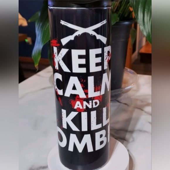 ZOMBIES....Keep Calm....20oz Tumbler with duo lids ๐sale - Picture 8 of 8